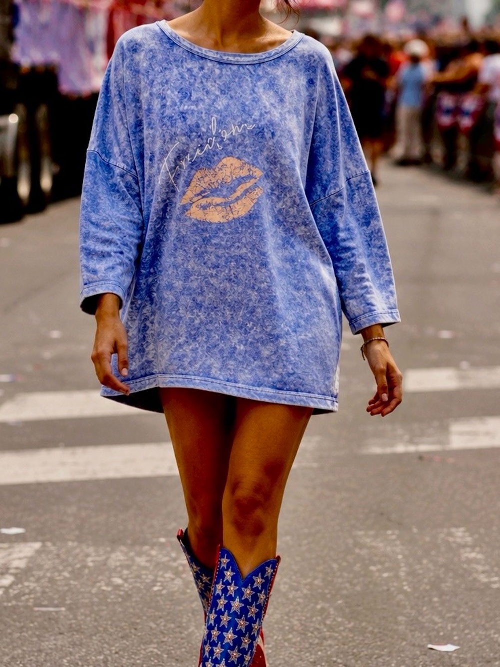 Vintage Canvas “Freedom” Oversized Rayon Sweatshirt with Pockets M